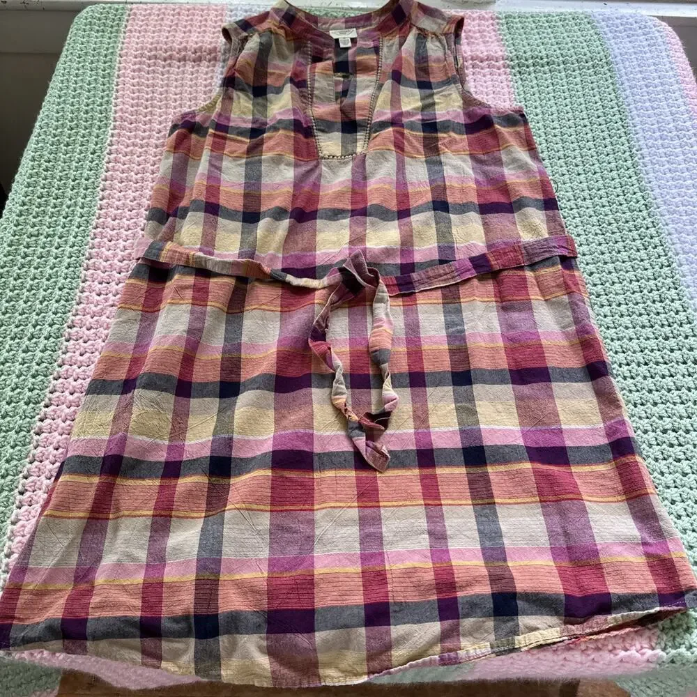 St John’s Bay Midi Sleeveless Summer Dress Plaid Belted Size Medium Pinks Beiges